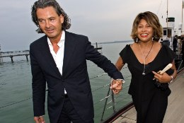 Tina Turner tunnistab, et noor abikaasa kinkis talle neeru