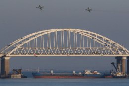 Ohtlik vahejuhtum Mustal merel: Venemaa ahistab Ukraina sõjalaevu