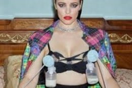 Näitlejanna pumpab rinnast piima, üll briljandid ja Versace