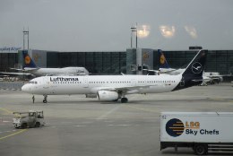 Lufthansa jättis teisipäeval ära üle 800 lennu, tühistati ka Tallinna lennud