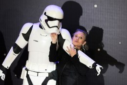 Kadunud Carrie Fisherit näeb printsess Leiana ka järgmises „Star Warsis“