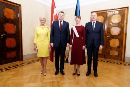 GALERII | KOLMEPÄEVANE RIIGIVISIIT SAI HOO SISSE: Läti presidendipaar kohtub Kadriorus Eesti esipaariga