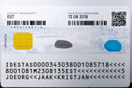 Kurjategijad lõid inimeste teadmata Smart-ID kontod ja kandsid endale võõrast raha