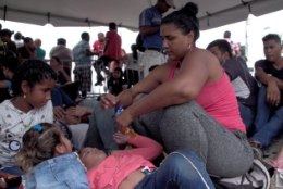 „Ühest katastroofist teise!“ 40 000 Venezuela põgenikku üritab uut elu alustada Eesti-suuruse rahvaarvuga saareriigis