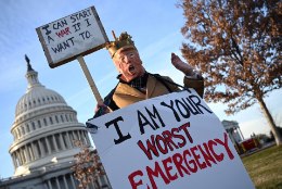 Kongressi alamkoda hääletas Trumpi sõjalise võimu vähendamise poolt
