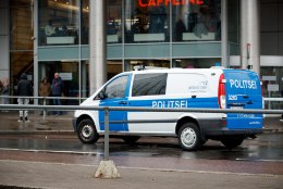 Politsei otsib Tallinnas liiklusõnnetuse sündmuspaigalt põgenenud taksot
