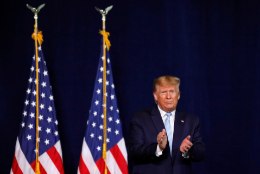 Trump hoiatab: USA on valmis jõuliselt ründama 52 paika Iraanis 