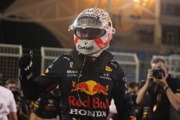 PALEEPÖÖRE? Verstappen tõmbas Bahreini GP ajasõidus Mercedese pilootidele koti pähe