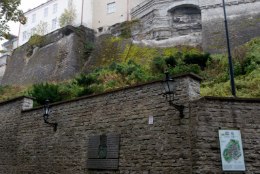 Tõnis Erilaiu lehesaba | Kuidas Toompea müür oli varaste varakamber ja politsei hanges varitses 