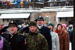 GALERII | President Kersti Kaljulaid tähistas vabariigi aastapäeva Narvas
