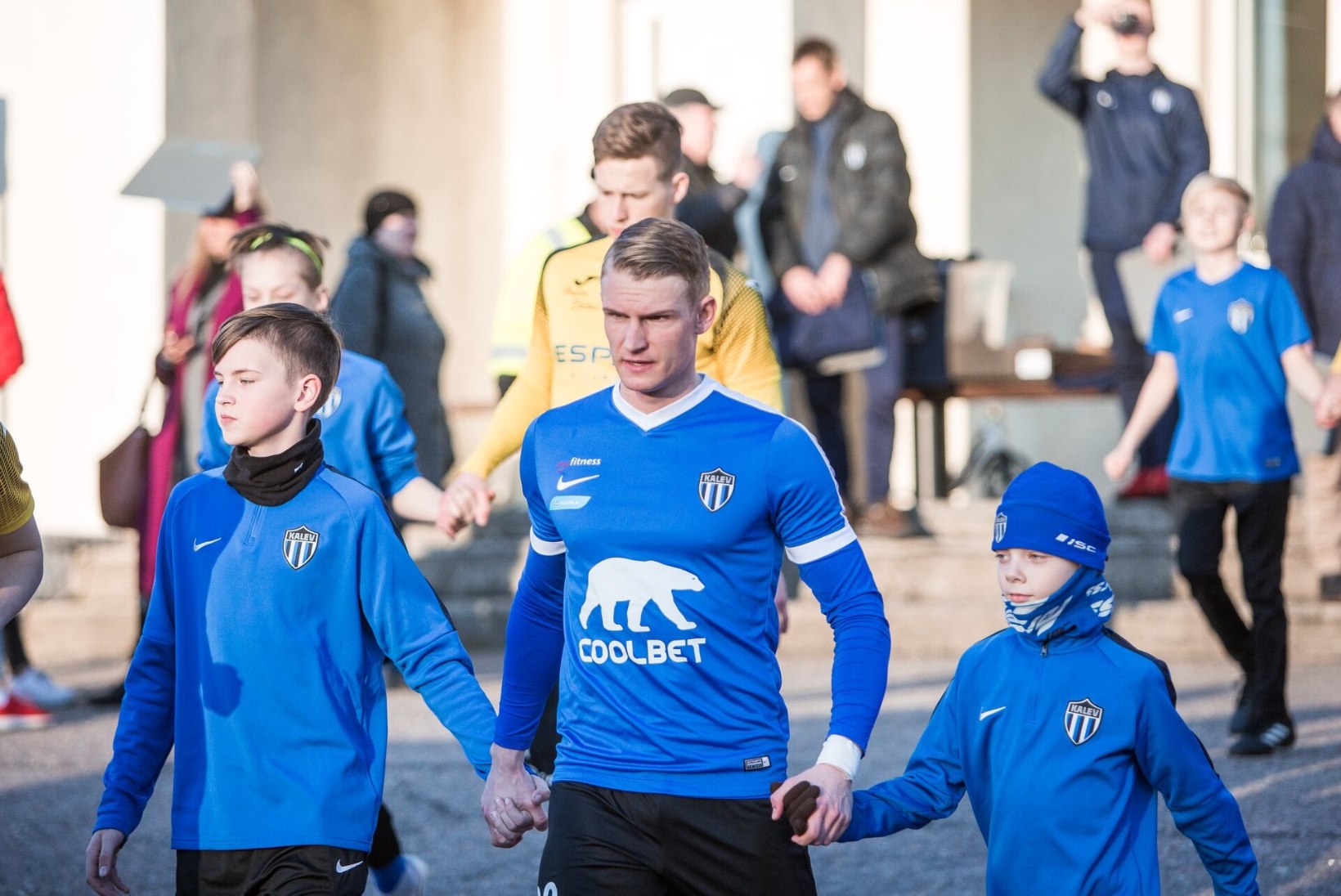 „KOLMAS POOLAEG“ | Oma kellabrändiga lagedale tulnud Eesti jalgpallur: olen saanud jumala puudutuse ja emakese looduse õnnistuse