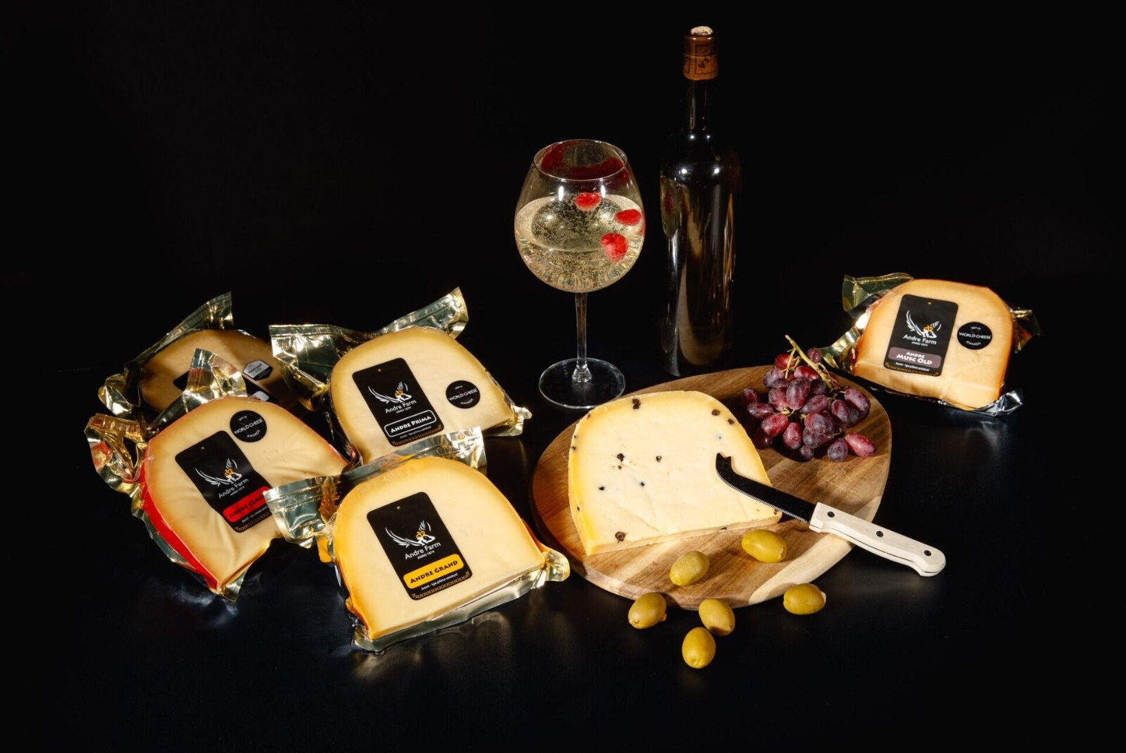 Palavalt armastatud ja auhinnatud Andre Farmi juustud on ideaalne kink nii sõbrale kui äripartnerile!