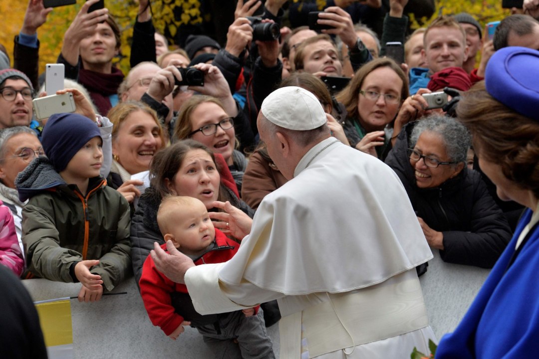 Paavst tervitas Rootsis luterlasi