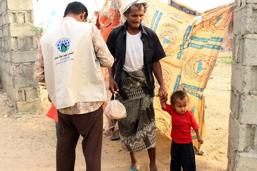 SURNUKS NÄLGINUTE ARVU EI TEA KEEGI: Jeemeni humanitaarkatastroof aina süveneb