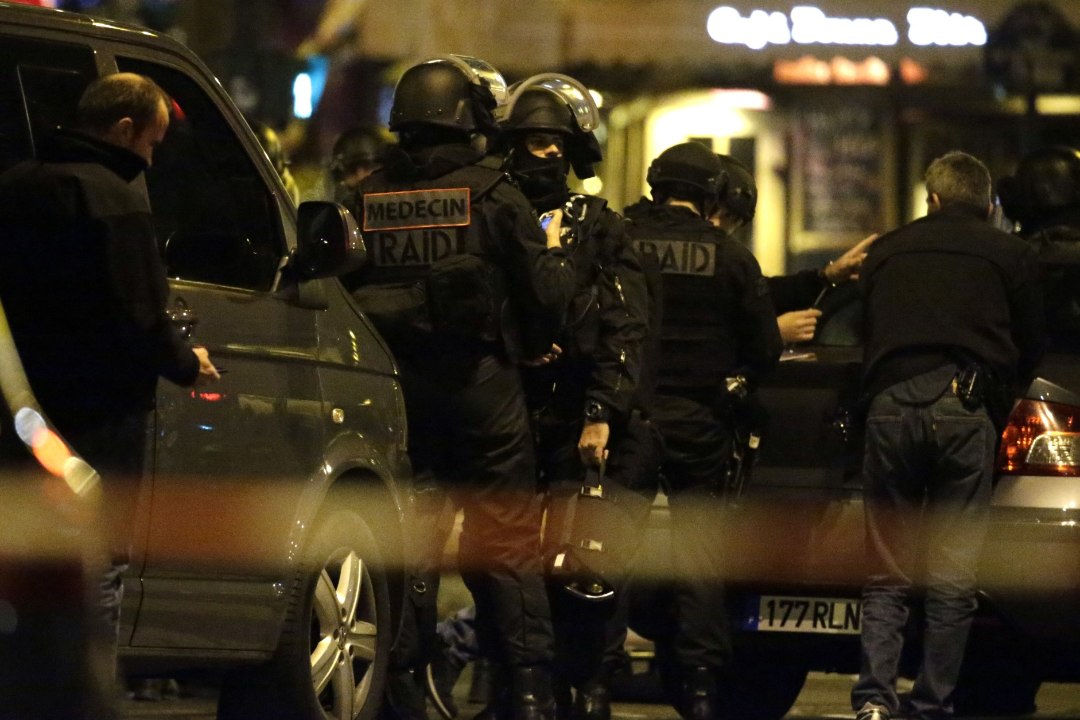 MINEVIKUHETK | 13. november: ISIL korraldas Pariisis verise terroriakti